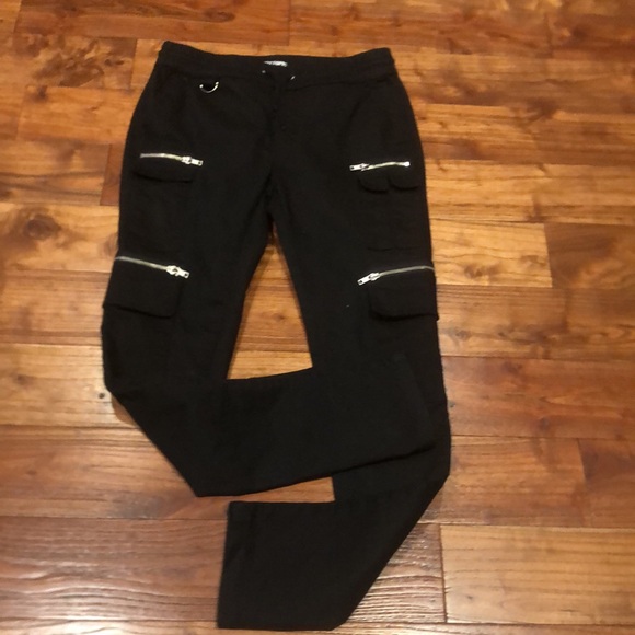 Hot Topic Other - Hot topic black skinny cargo style Pants man’s size S !